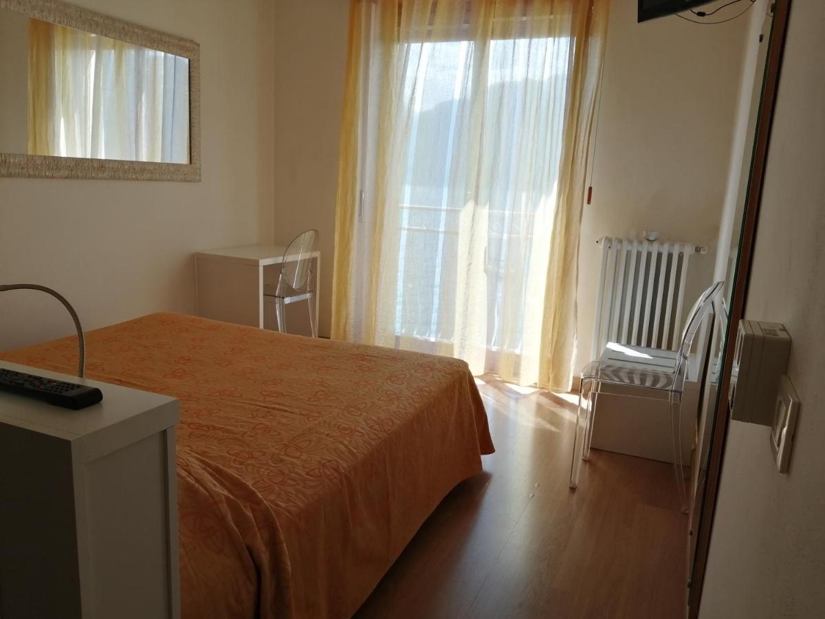 B&B Casa Sartori มัลเชซิเน ภายนอก รูปภาพ