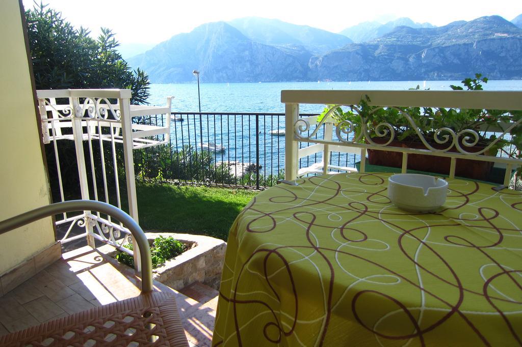 B&B Casa Sartori มัลเชซิเน ภายนอก รูปภาพ