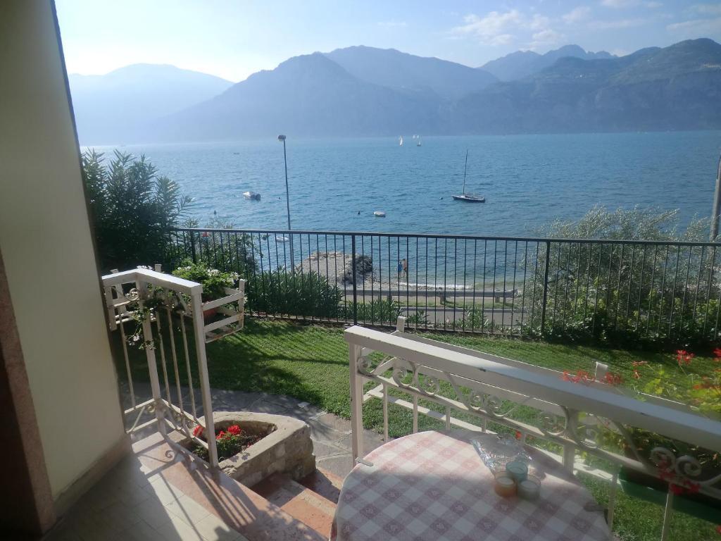 B&B Casa Sartori มัลเชซิเน ภายนอก รูปภาพ