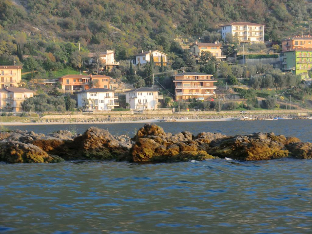 B&B Casa Sartori มัลเชซิเน ภายนอก รูปภาพ